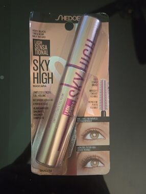 Lash Sensational Sky High Mascara - Very Black Waterproof